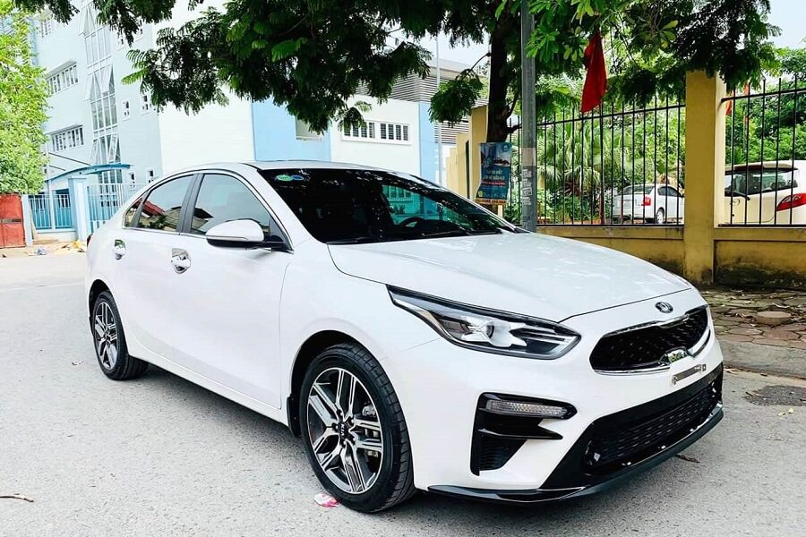 Cho thuê xe Cerato