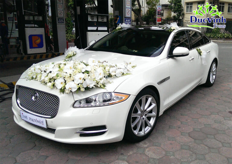 Cho thuê xe cưới hạng sang Jaguar XJL