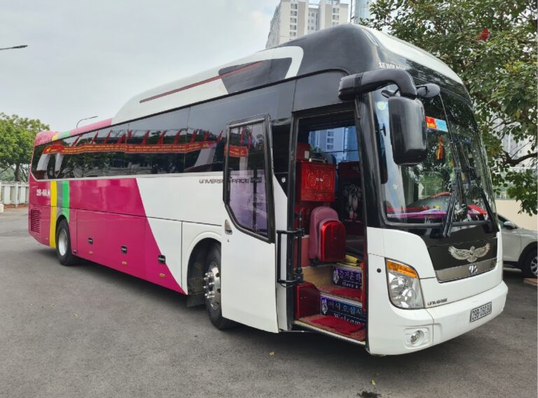 Cho thuê xe du lịch 45 chỗ Thaco
