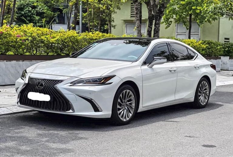 Cho Thuê Xe Lexus ES