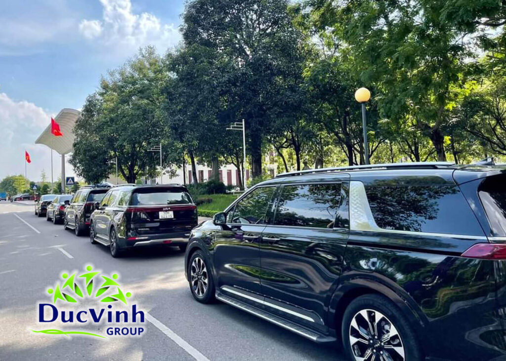 Dịch vụ cho thuê xe KIA Canival 7 chỗ