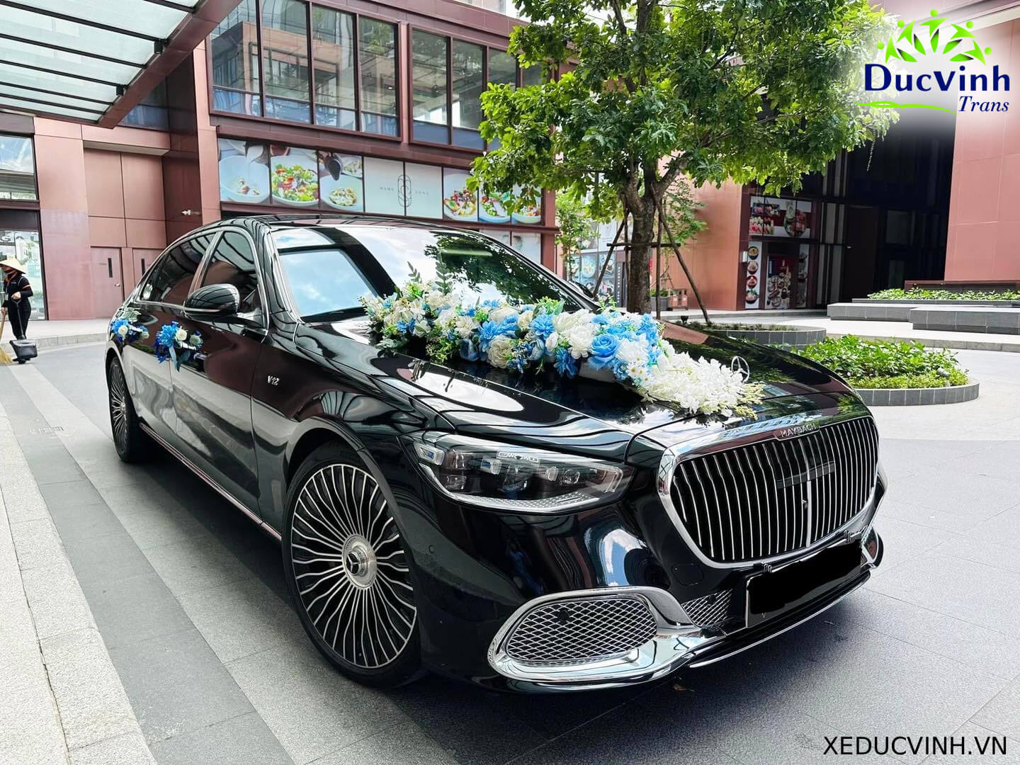 Cho Thuê Xe Cưới Mercedes Maybach S680 Sang Trọng